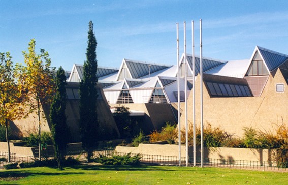 polideportivo-municipal-entremontes